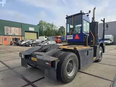 Terminál traktor 2022  Kalmar T2i (8)