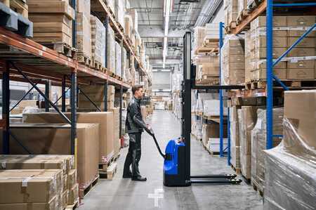 Stacker pedestre 2025 Pallit BUDGET-M 1,2t 3m (2)