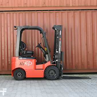 Eléctrico - 4 rodas 2025 EP Equipment EFL 181 (2)