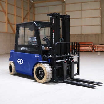 Eléctrico - 4 rodas 2025 EP Equipment CPD50L1 (3)