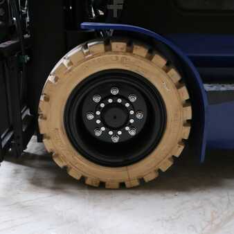 Electric - 4 wheels 2025  EP Equipment CPD50L1 (8)