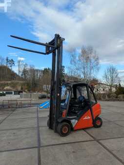 Diesel Forklifts 2003  Linde H25D (1)