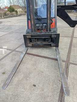 Empilhador diesel 2003 Linde H25D (2)