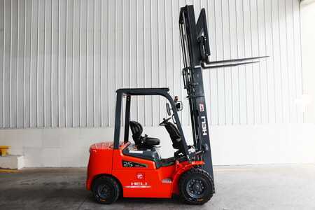 Eléctrico - 4 rodas 2025 Heli CPD25 H2 Li HD (2)