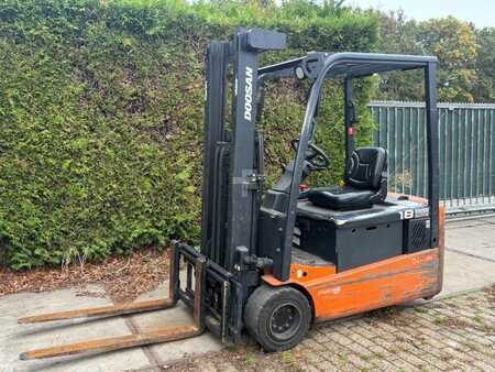 Eléctrica de 4 ruedas 2013  Doosan B18T-5 elektrische heftruck dublo 1.8 ton heftruck (2)