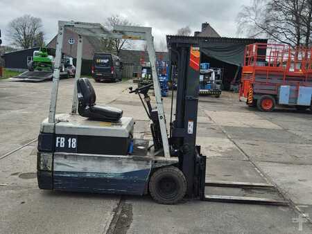 4-wiel elektrische heftrucks 1991  Komatsu FB 18 M-2 heftruck forklift elektro forklift (4)