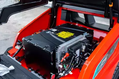 Carrelli elettrici 4 ruote 2026  HDM FB35-1ZNLZF F (7)