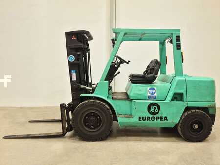 Empilhador diesel 2005  Mitsubishi FD45K MC (1)