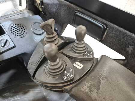 Dieselstapler 2009  Linde H35D serie 393 (11)