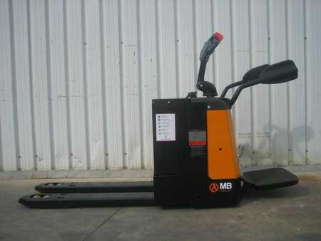 Stackers Stand-on 2015  MB FORKLIFT EPT20 25RAS (1)
