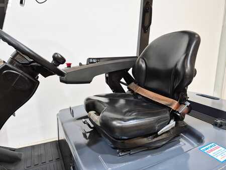 Chariots électriques à 4 roues 2019  BYD ECB25C (13)