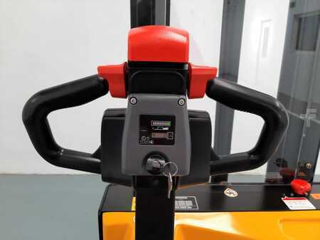 Wózek wysokiego podnoszenia 2021  MB Forklift ES15 15ES 2S350 (5)