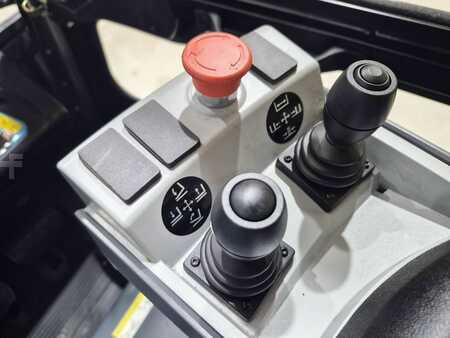 70430_2358013-16.jpg?v=1762923131