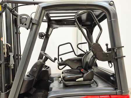 El Truck - 3-hjul 2017  Linde E16H 02 serie 386 (10)