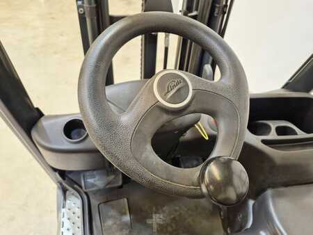 El Truck - 3-hjul 2017  Linde E16H 02 serie 386 (12)