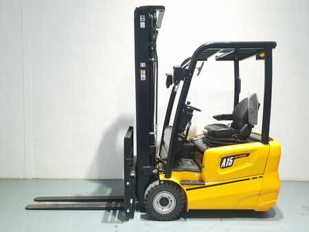 Electric - 3 wheels 2022  MB FORKLIFT CPDS15 AC6 (1)