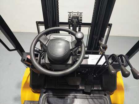 Elektro čtyřkolový VZV 2021  MB Forklift CPD25 AC4 (10)