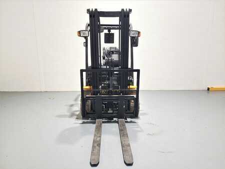 Elektro čtyřkolový VZV 2021  MB Forklift CPD25 AC4 (14)