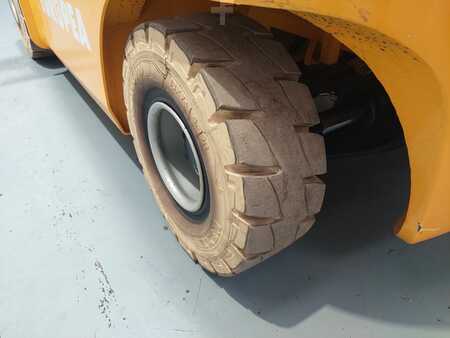 Elektro čtyřkolový VZV 2021  MB Forklift CPD25 AC4 (4)