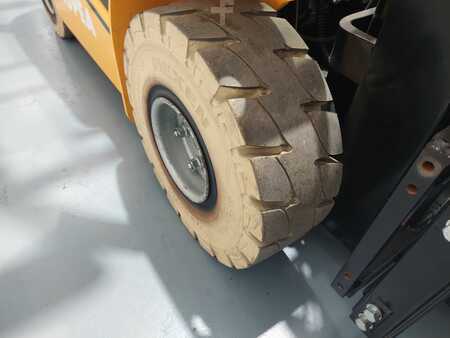 Elektro čtyřkolový VZV 2021  MB Forklift CPD25 AC4 (6)