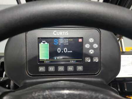 Elektro čtyřkolový VZV 2021  MB Forklift CPD25 AC4 (8)