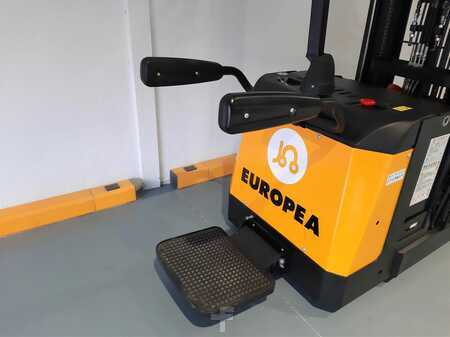 Wózki z platformą operatora 2020  MB Forklift CQE15R (12)