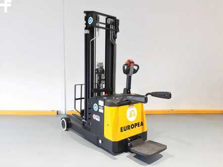Wózki z platformą operatora 2020  MB Forklift CQE15R (7)