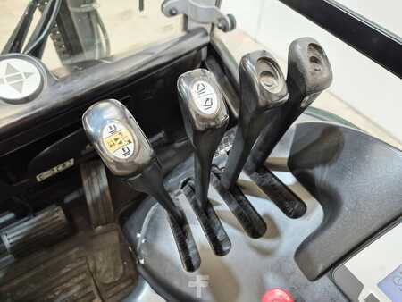 Eléctrico - 4 rodas 2007  Still RX60 40 (12)