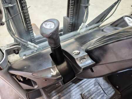 Eléctrico - 4 rodas 2007  Still RX60 40 (17)