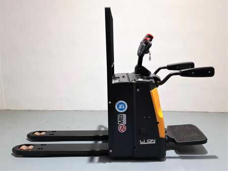 Stackers Stand-on 2021  MB FORKLIFT RPL201H Litio (1)