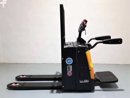 Stackers Stand-on 2004  MB Forklift RPL201H Litio (1)