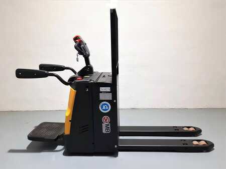 Stackers Stand-on 2004  MB Forklift RPL201H Litio (8)