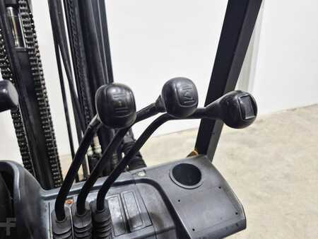 Dieselový VZV 2016  CAT Lift Trucks DP25NTD (11)