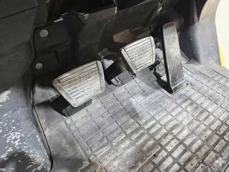 Dieselový VZV 2016  CAT Lift Trucks DP25NTD (13)