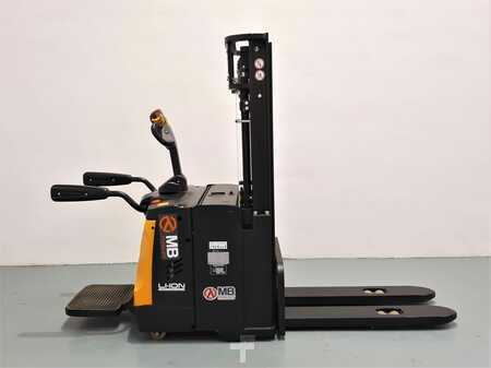 Stackers Stand-on 2020  MB FORKLIFT ES16 RSiL Litio (4)