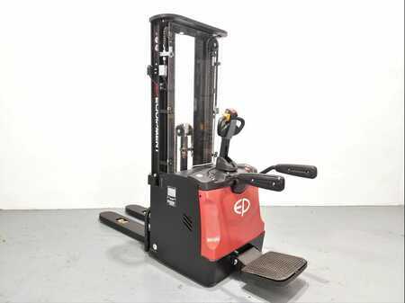 Wózki z platformą operatora 2021  MB Forklift ES16 RSL Litio (6)