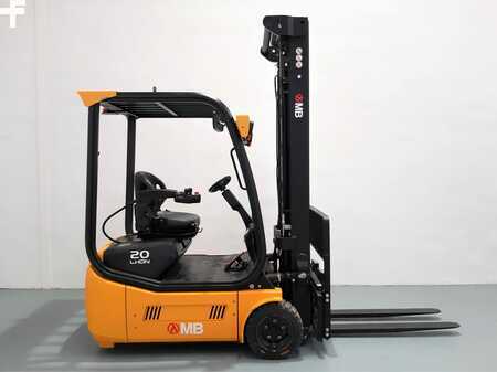 3-wiel elektrische heftrucks 2020  MB Forklift CPD20L2 litio (10)