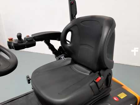 3-wiel elektrische heftrucks 2020  MB Forklift CPD20L2 litio (12)