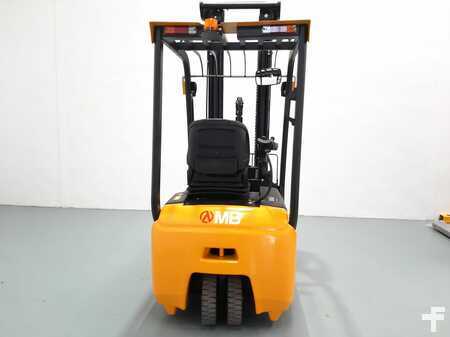3-wiel elektrische heftrucks 2020  MB Forklift CPD20L2 litio (5)