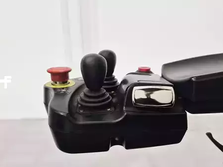 Elektro tříkolové VZV 2021  MB Forklift CPD18TV8 LI (14)