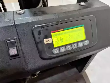Elektro tříkolové VZV 2022  MB Forklift CPD18TW8 LI (16)
