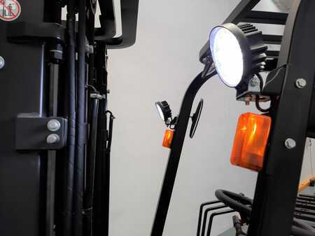 El Truck - 4-hjul 2021  MB Forklift EFL302 Litio (16)