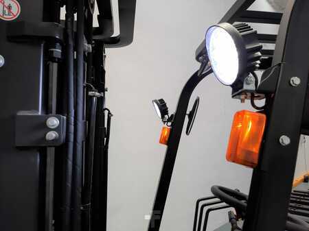 El Truck - 4-hjul 2021  MB Forklift EFL302 Litio (16)