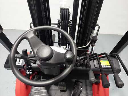 El Truck - 4-hjul 2022  MB Forklift EFL252 Litio (12)