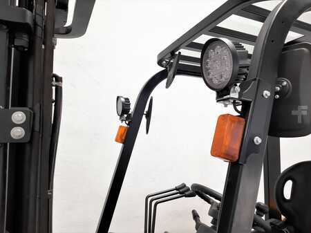 El Truck - 4-hjul 2022  MB Forklift EFL252 Litio (8)