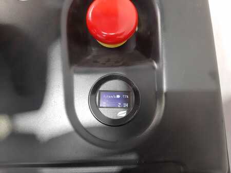 Fahrerstandstapler 2021  MB FORKLIFT KPL201 Litio (4)