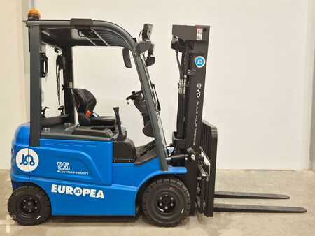 Elektrisk- 4 hjul 2024  BYD SEF25B (4)