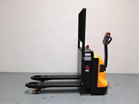 Electric Pallet Trucks 2022  MB FORKLIFT EPT20 20WAL Litio (5)