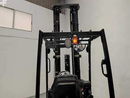 Carrelli elettrici 3 ruote 2017  CAT Lift Trucks EP18CPNT (9)