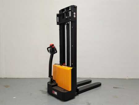 Stoccatore - MB FORKLIFT ESL122 2S330 (5)